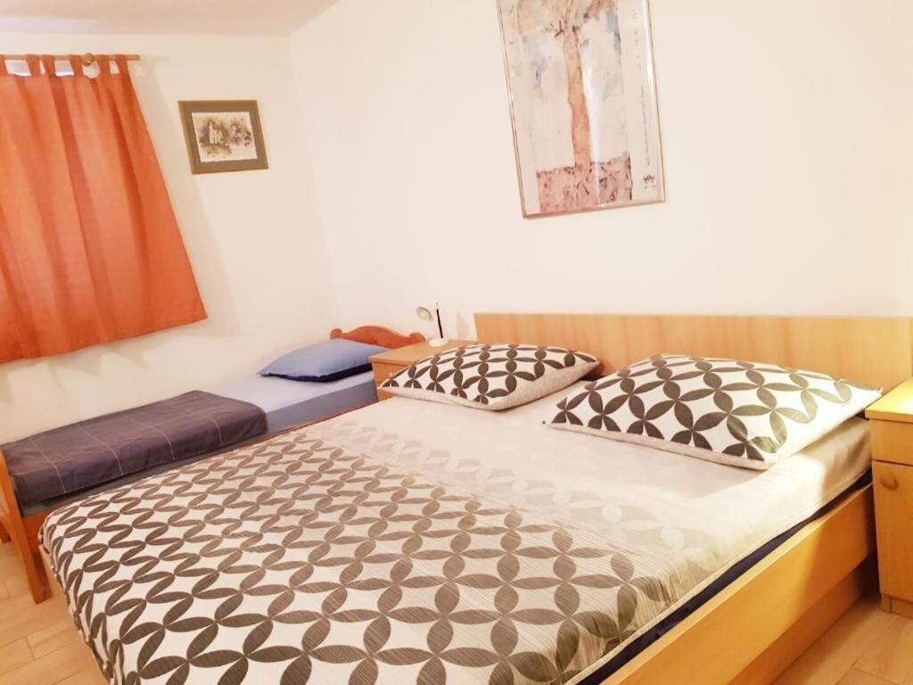 Apartments Mila Makarska Exterior foto